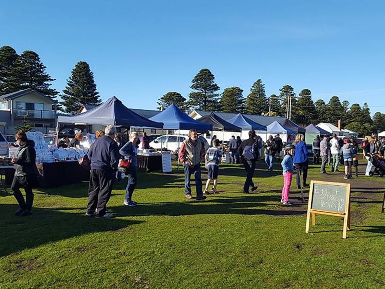 Port Fairy BOOK DIRECT AND SAVE